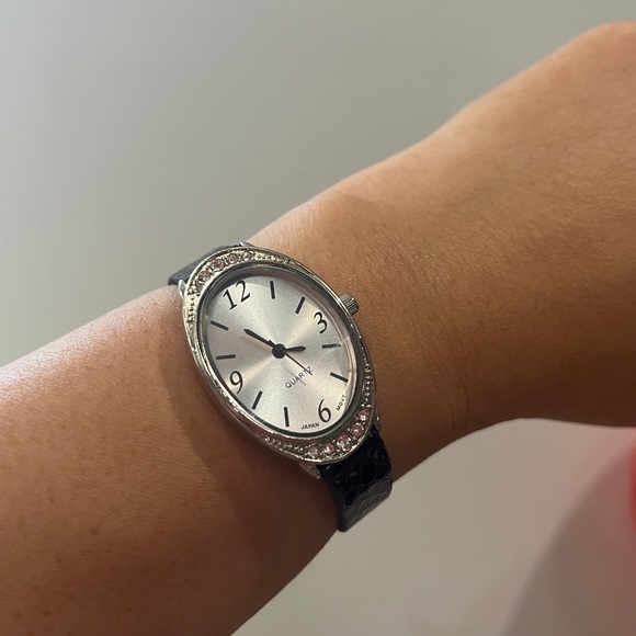 AVON Classic Silver Rhinestone Oval Face Watch Black Faux Leather Japan Elegant - Picture 2 of 10